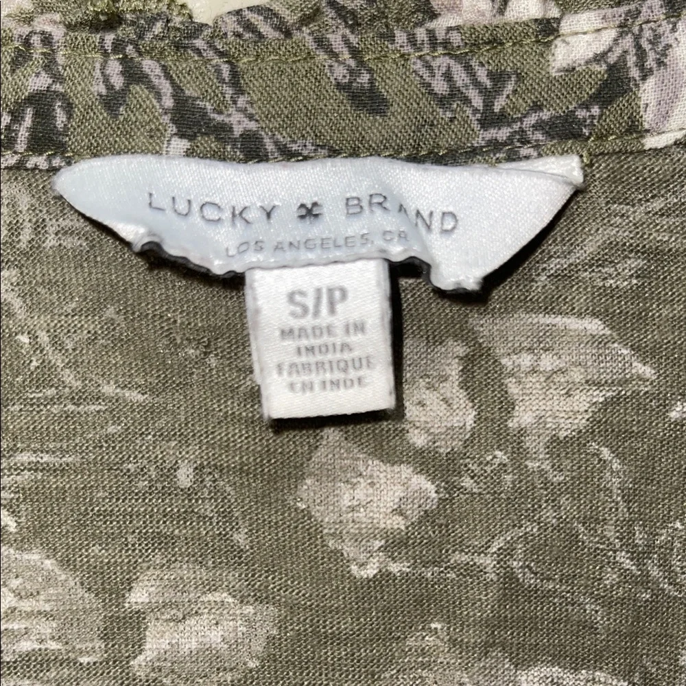 Lucky Brand Green Floral Button Down Shirt - Picture 2 of 5